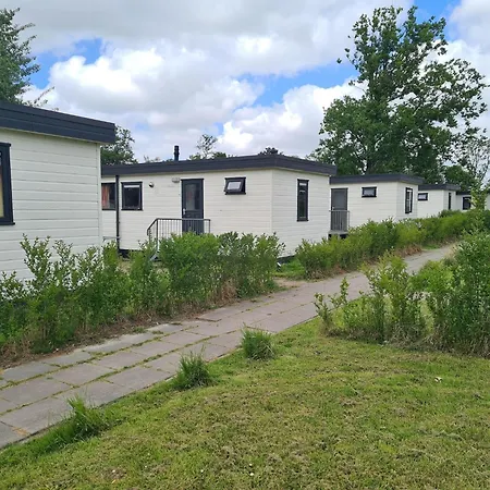 Holiday home Beautiful Holiday With Lots Of Space In A Holiday Park Near Alkmaar