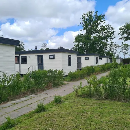 Holiday home Beautiful Holiday With Lots Of Space In A Holiday Park Near Alkmaar