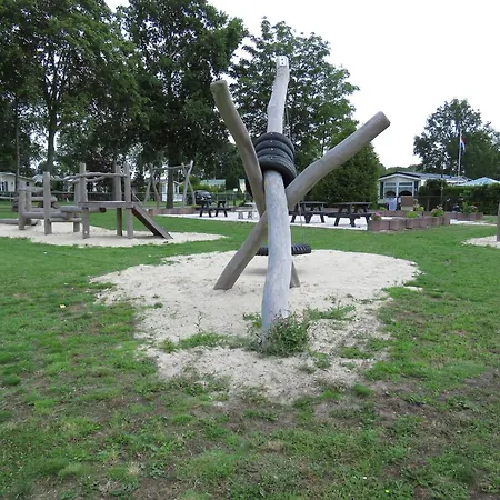 Beautiful Holiday With Lots Of Space In A Holiday Park Near Alkmaar Holiday home *